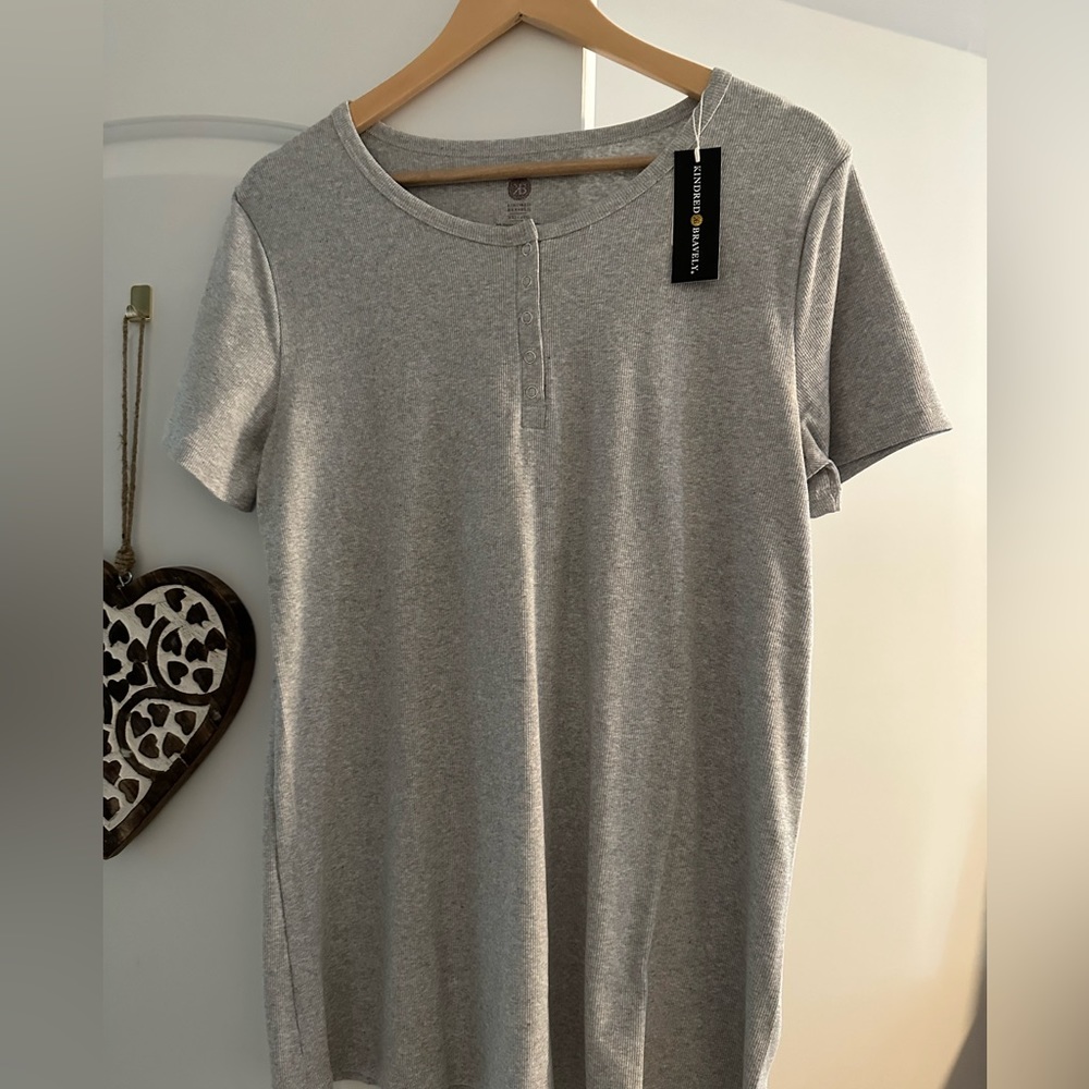 New - Kindred Braverly Waffle Knot Nursing/Maternity Shirt - Gray